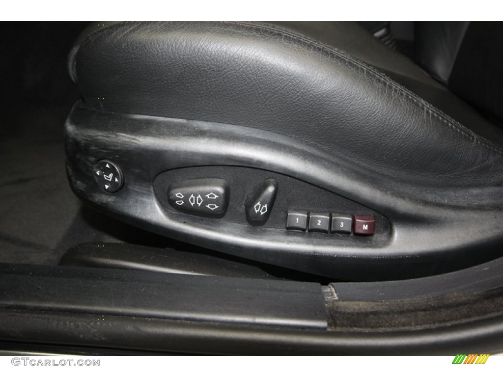 2001 BMW 3 Series 330i Sedan Controls Photo #81120521
