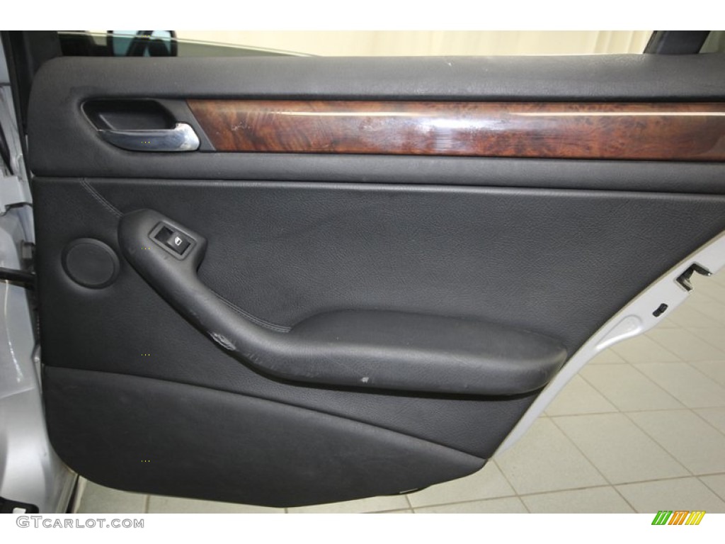 2001 BMW 3 Series 330i Sedan Black Door Panel Photo #81120803
