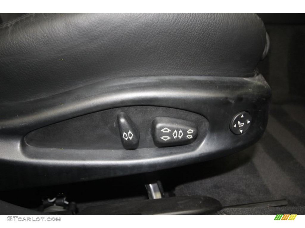 2001 BMW 3 Series 330i Sedan Controls Photo #81120845