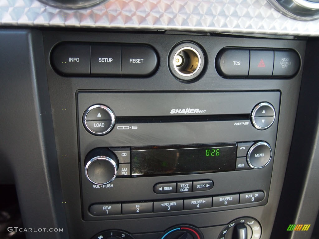 2008 Ford Mustang Bullitt Coupe Audio System Photos