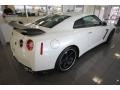 Pearl White - GT-R Black Edition Photo No. 2
