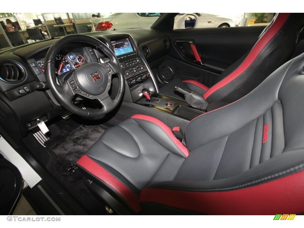 Black Edition Black/Red Interior 2013 Nissan GT-R Black Edition Photo #81125888