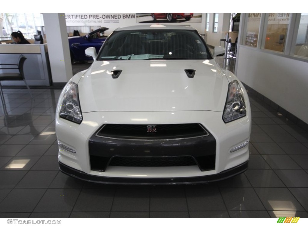 Pearl White 2013 Nissan GT-R Black Edition Exterior Photo #81125894