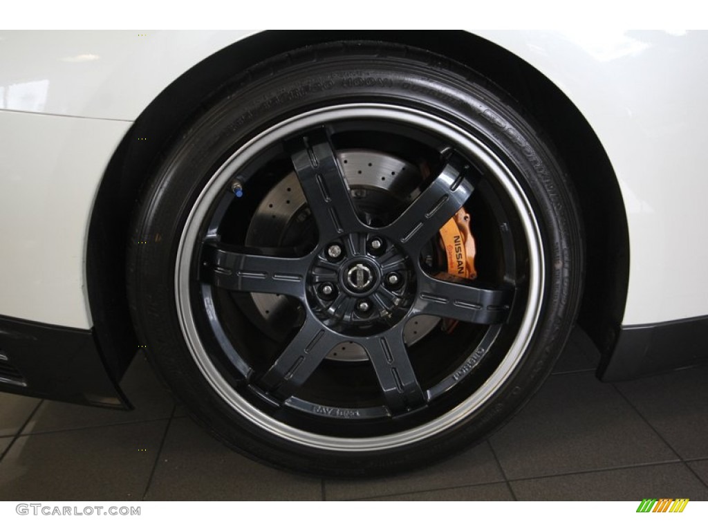 2013 Nissan GT-R Black Edition Wheel Photos