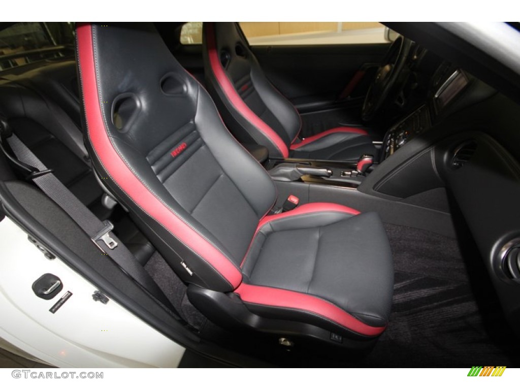 2013 Nissan GT-R Black Edition Front Seat Photo #81126032