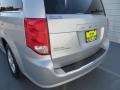 Bright Silver Metallic - Grand Caravan Crew Photo No. 22