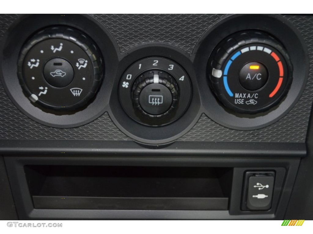 2013 Scion FR-S Sport Coupe Controls Photo #81129327