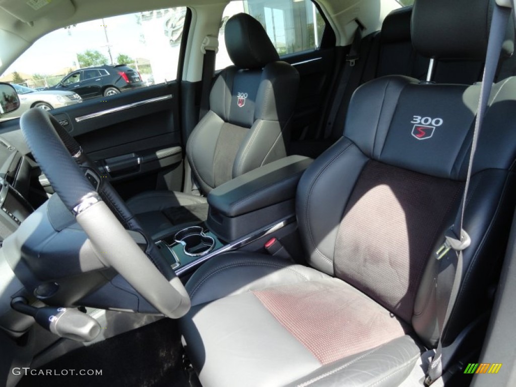 Dark Slate Gray Interior 2010 Chrysler 300 300S V8 Photo #81129708