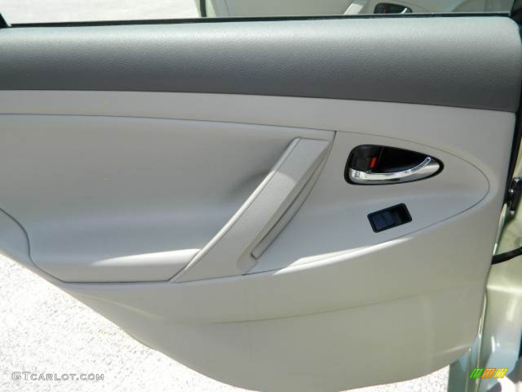 2007 Camry Hybrid - Jasper Green Pearl / Ash photo #14