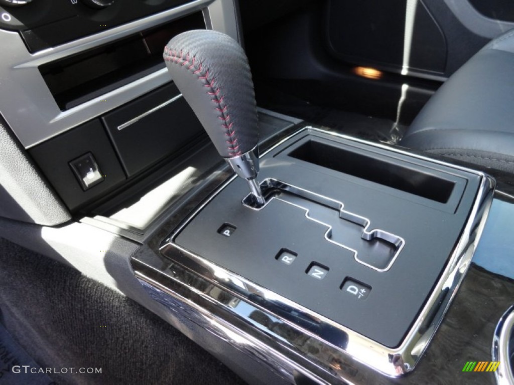 2010 Chrysler 300 300S V8 5 Speed AutoStick Automatic Transmission Photo #81129870