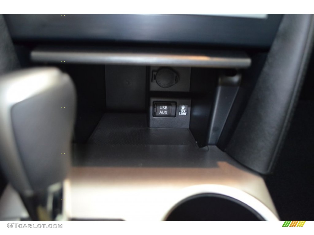 2013 Camry SE - Super White / Black photo #13