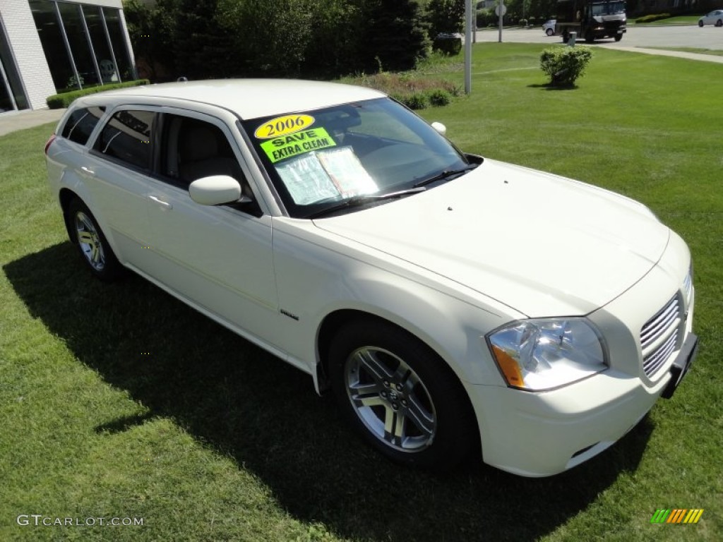 2006 Dodge Magnum R/T Exterior Photos