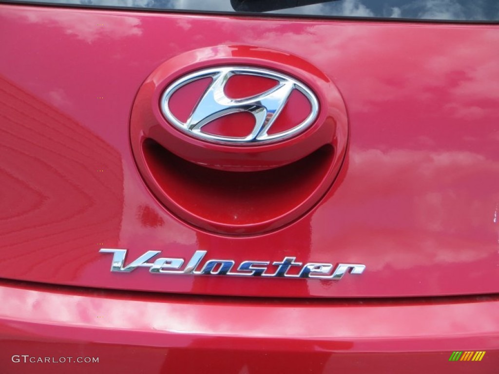 2013 Hyundai Veloster Standard Veloster Model Marks and Logos Photo #81132069