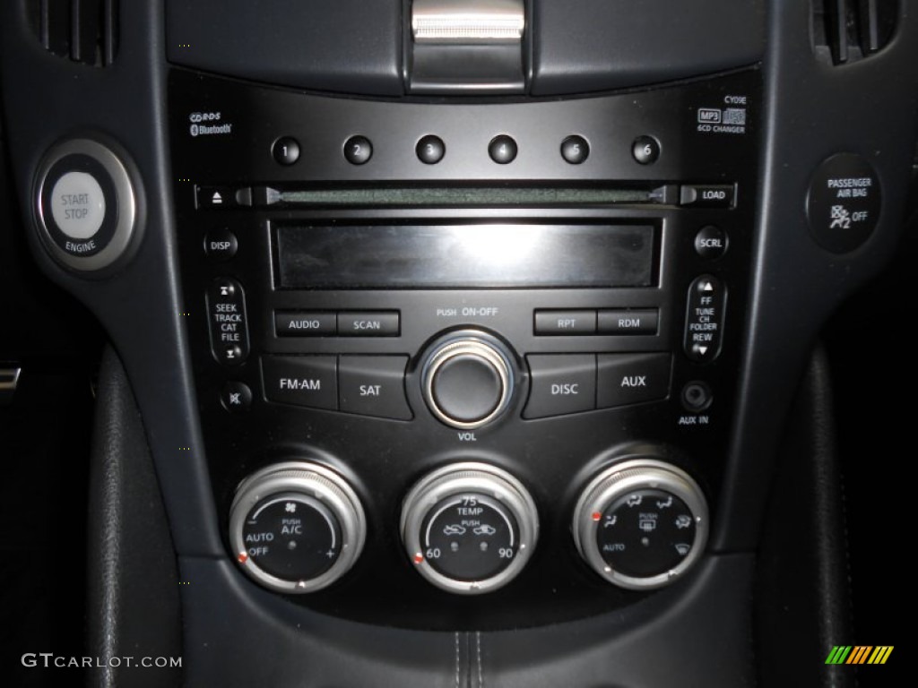 2009 Nissan 370Z Sport Touring Coupe Controls Photo #81132646