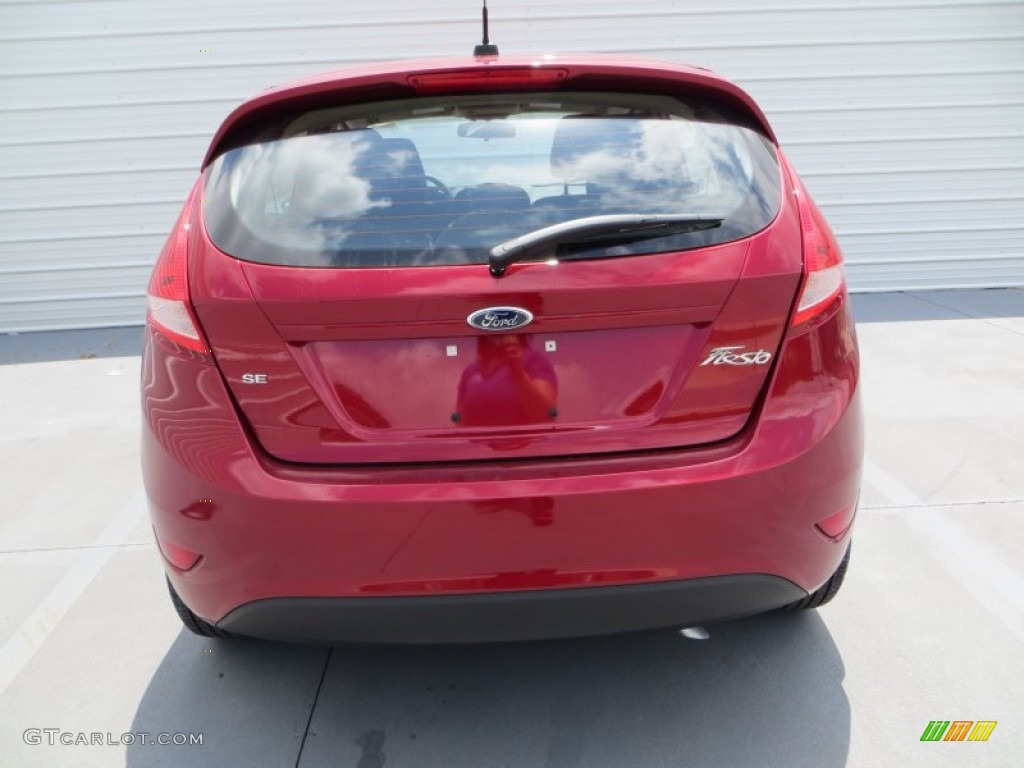 2013 Fiesta SE Hatchback - Ruby Red / Charcoal Black photo #5