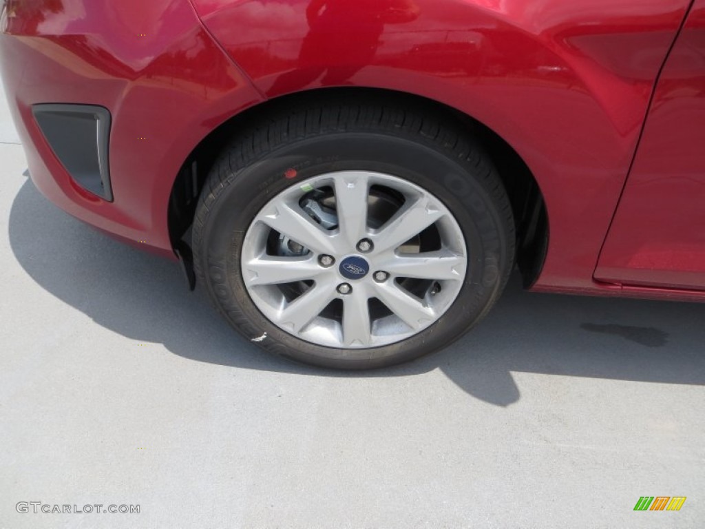 2013 Fiesta SE Hatchback - Ruby Red / Charcoal Black photo #11