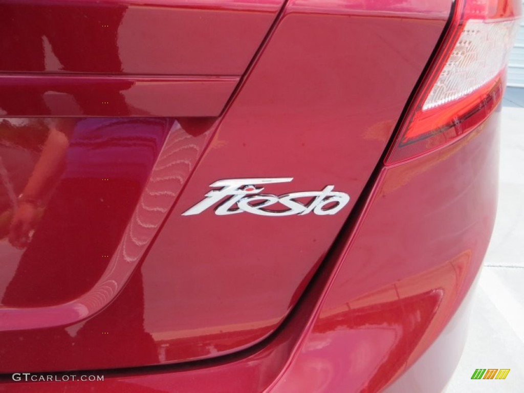 2013 Fiesta SE Hatchback - Ruby Red / Charcoal Black photo #15