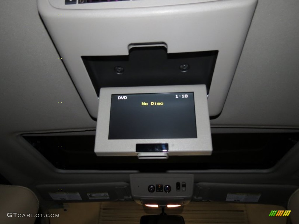 2011 Nissan Armada Platinum Entertainment System Photo #81134411