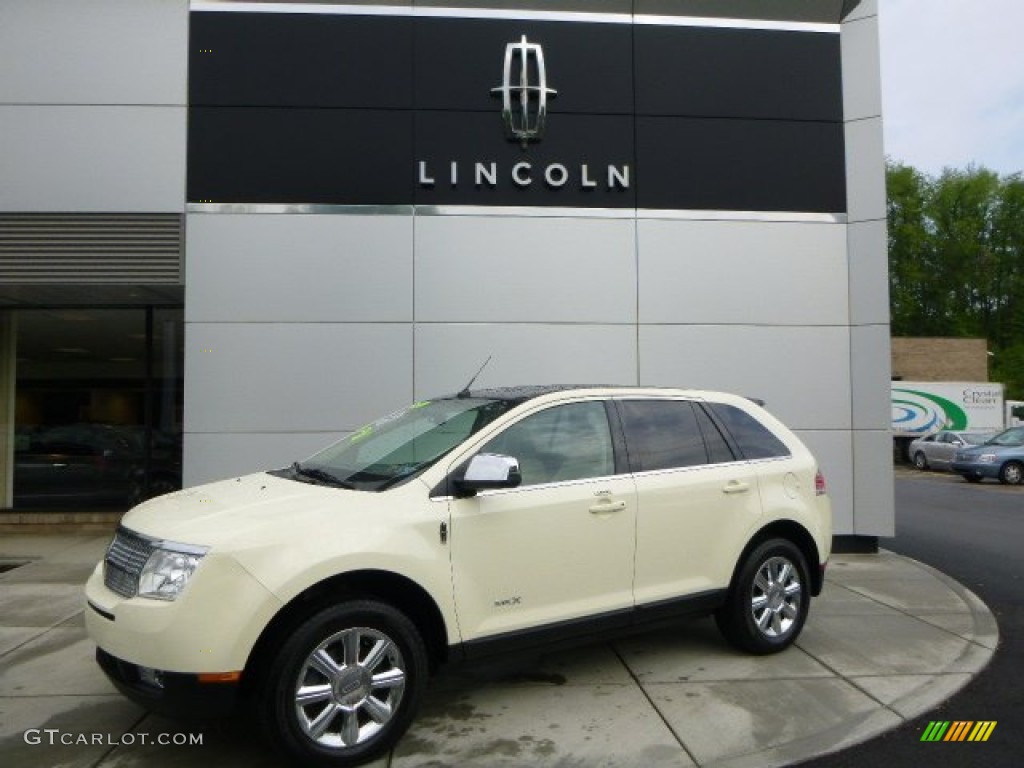 2008 MKX AWD - Creme Brulee Metallic / Light Camel photo #1