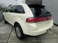 2008 Creme Brulee Metallic Lincoln MKX AWD  photo #3