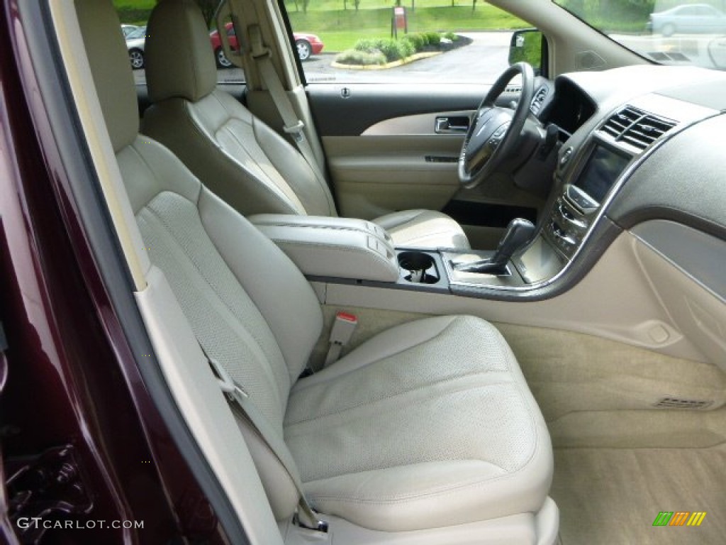 Medium Light Stone Interior 2011 Lincoln MKX AWD Photo #81135768