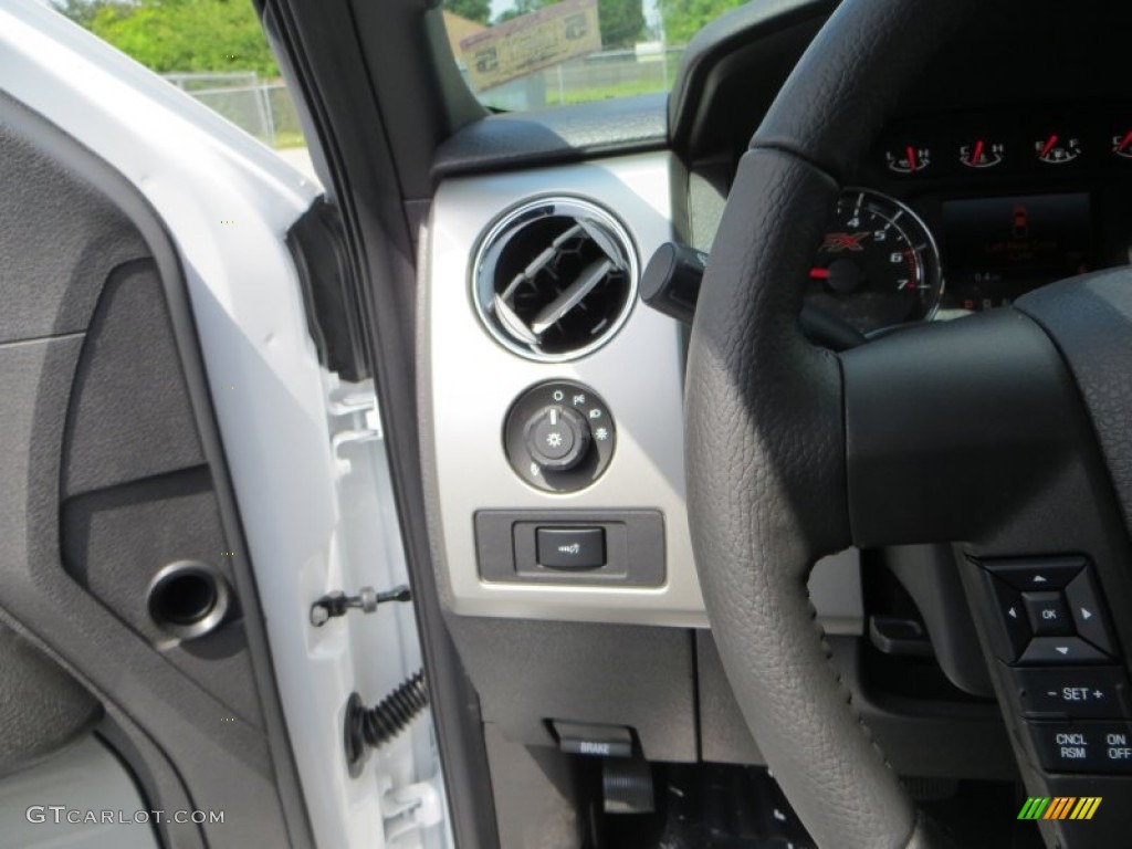 2013 Ford F150 FX4 SuperCrew 4x4 Controls Photo #81136191