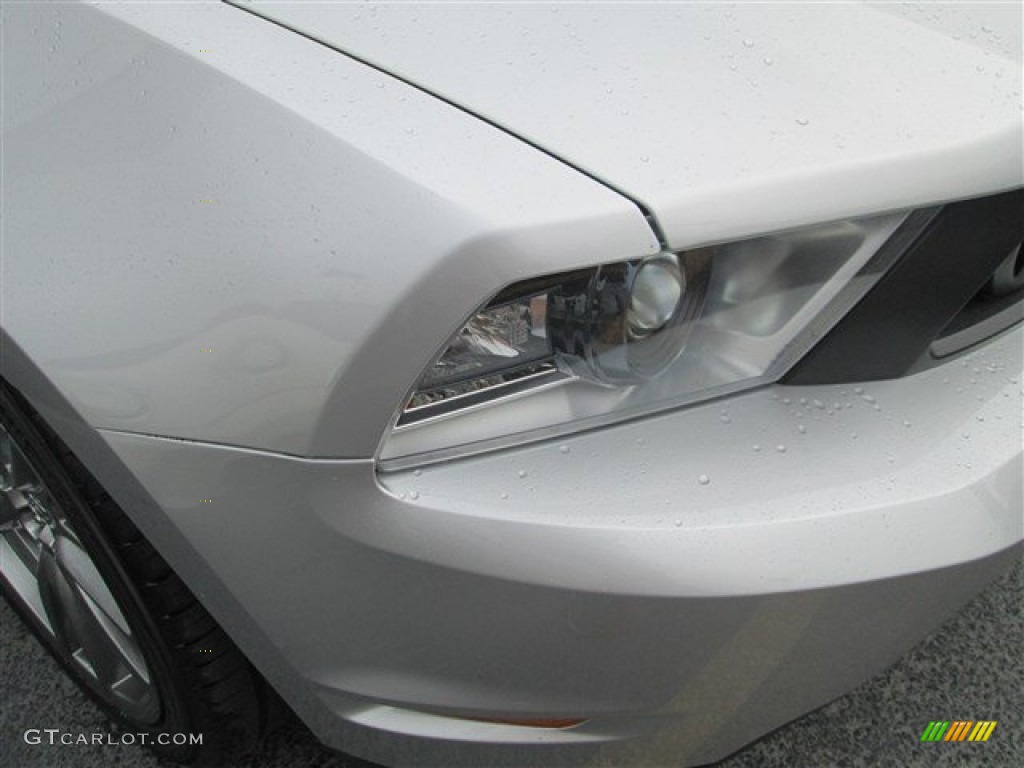 2011 Mustang GT Premium Convertible - Ingot Silver Metallic / Charcoal Black photo #3