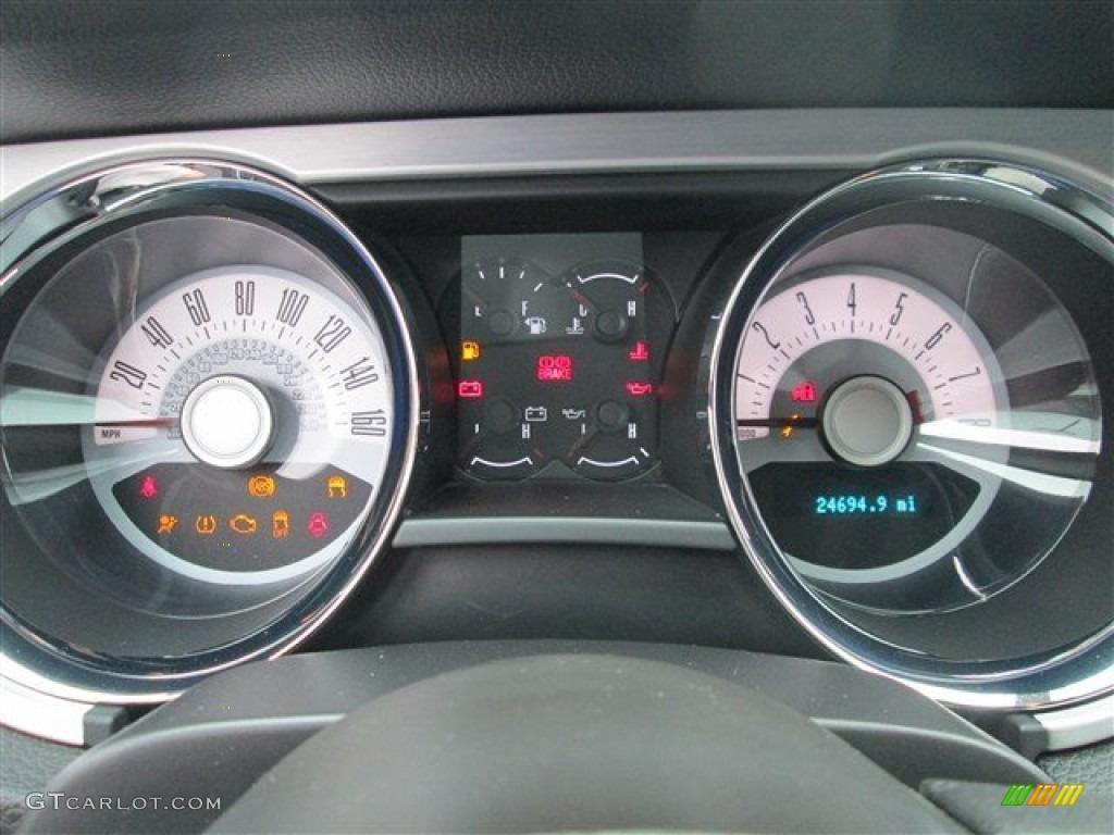 2011 Ford Mustang GT Premium Convertible Gauges Photo #81136479