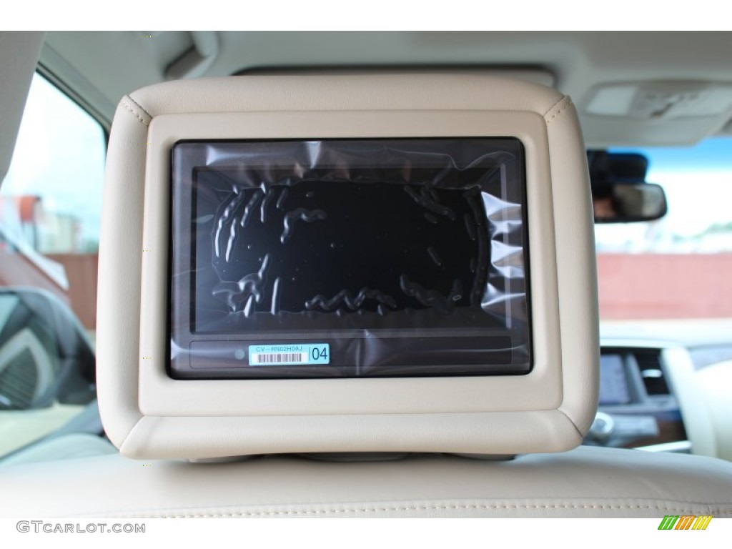 2013 Infiniti QX 56 Entertainment System Photo #81136703