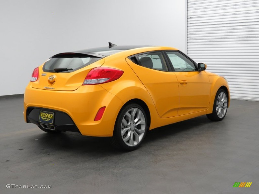 2013 Veloster  - 26.2 Yellow / Black photo #2