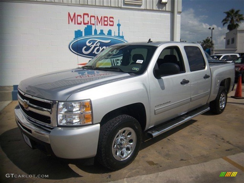 2011 Silverado 1500 LS Crew Cab - Sheer Silver Metallic / Dark Titanium photo #1