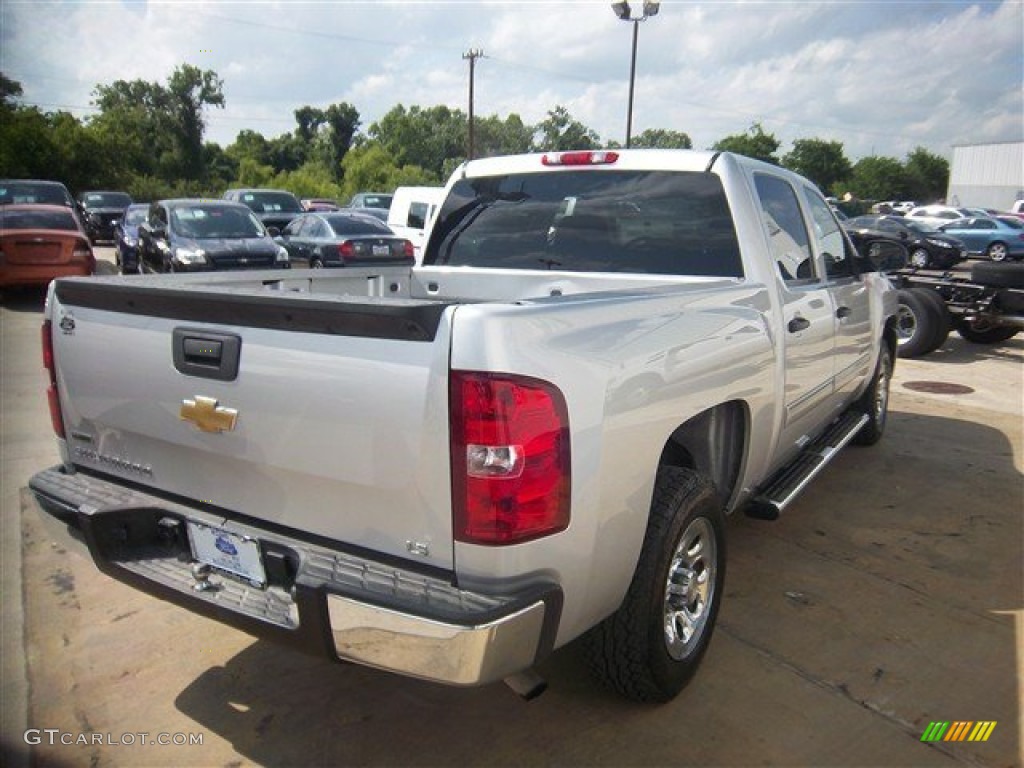 2011 Silverado 1500 LS Crew Cab - Sheer Silver Metallic / Dark Titanium photo #7