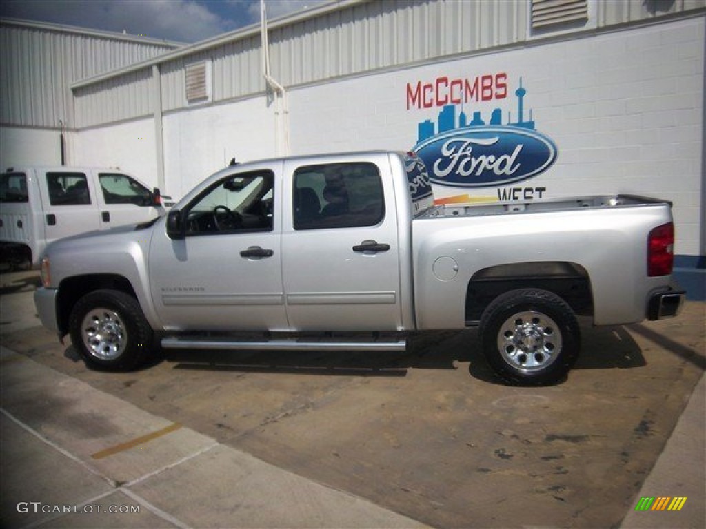 2011 Silverado 1500 LS Crew Cab - Sheer Silver Metallic / Dark Titanium photo #10