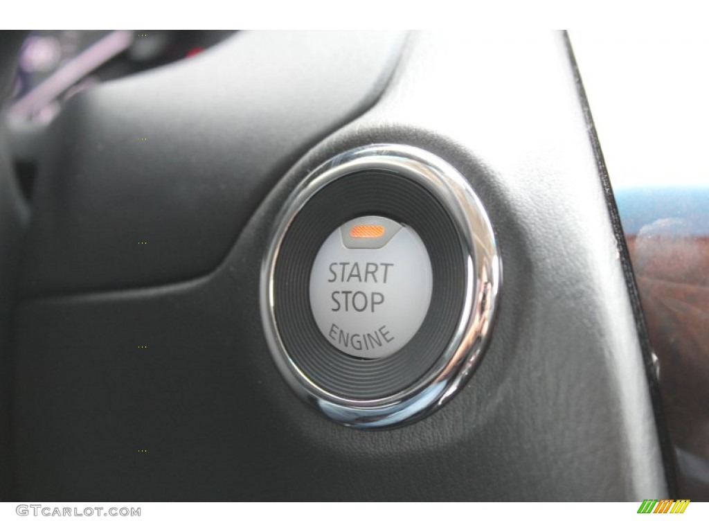 2013 Infiniti JX 35 AWD Controls Photo #81138990