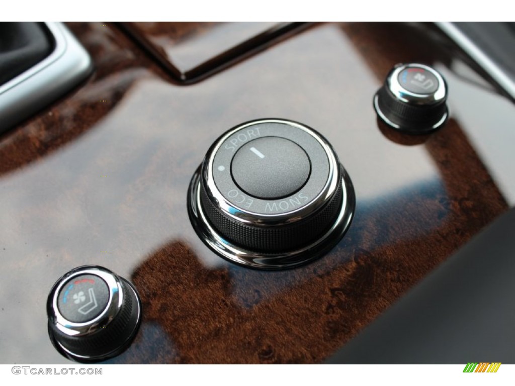 2013 Infiniti JX 35 AWD Controls Photo #81139014