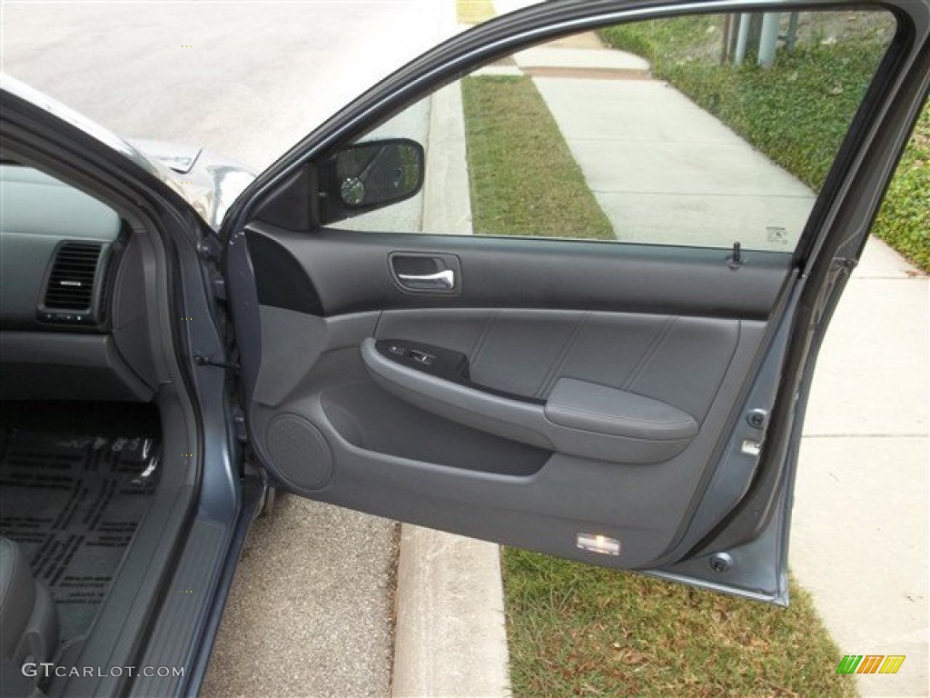 2007 Honda Accord EX-L V6 Sedan Gray Door Panel Photo #81139280