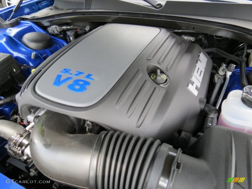 2013 Dodge Charger R/T Daytona 5.7 Liter HEMI OHV 16-Valve VVT V8 Engine Photo #81139614