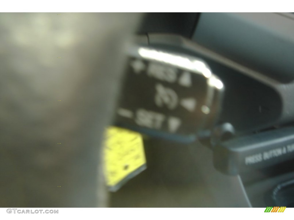 2007 Tacoma V6 SR5 PreRunner Access Cab - Radiant Red / Graphite Gray photo #51