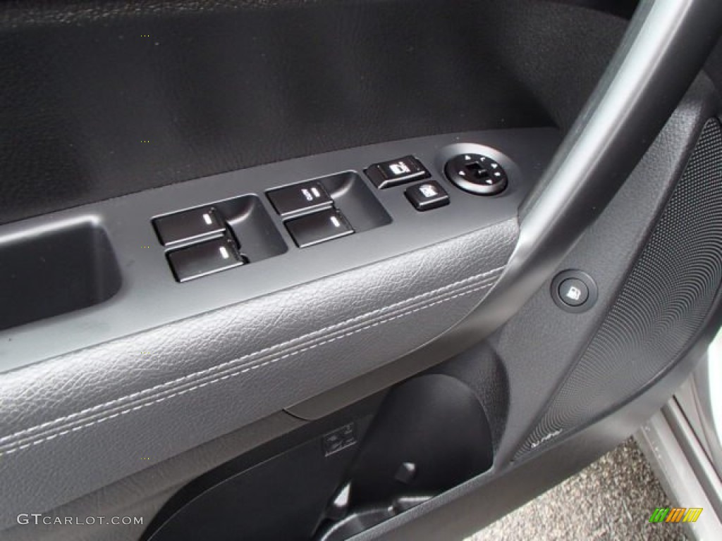 2011 Sorento SX V6 AWD - Titanium Silver / Black photo #16