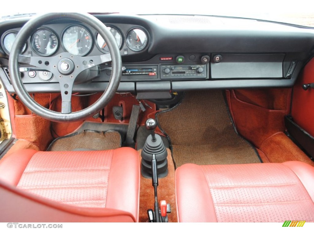 1974 Porsche 911 S Coupe Copper Red Dashboard Photo #81140430