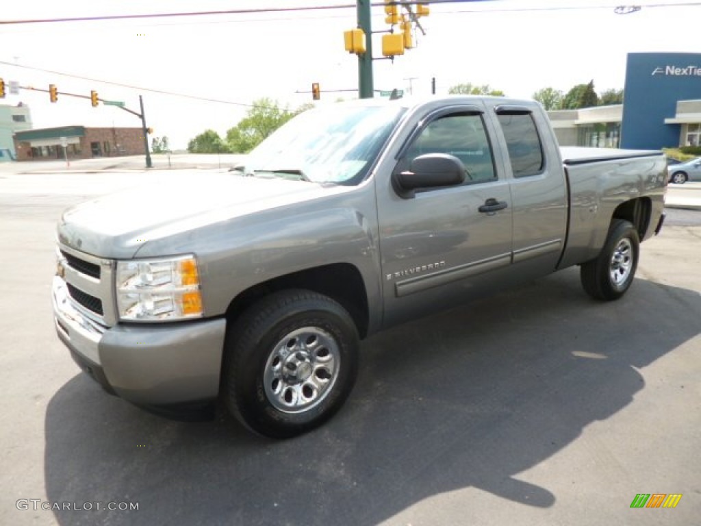 2009 Silverado 1500 LT Extended Cab 4x4 - Graystone Metallic / Ebony photo #3