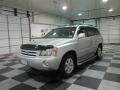 Millenium Silver Metallic - Highlander V6 Photo No. 3