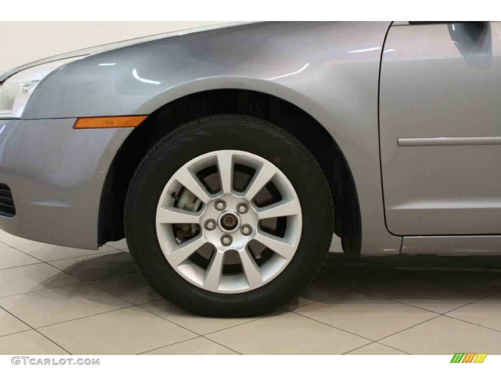 2007 Mercury Milan V6 Wheel Photos