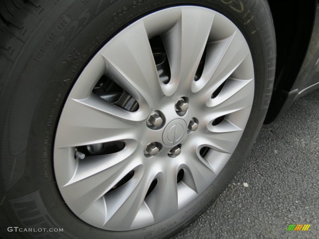 2013 Chrysler 200 LX Sedan Wheel Photos