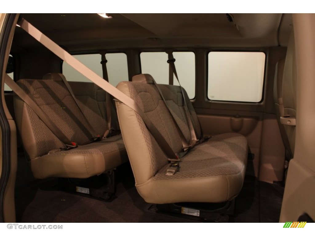 Neutral Interior 2009 GMC Savana Van 1500 LS Passenger Photo #81144189