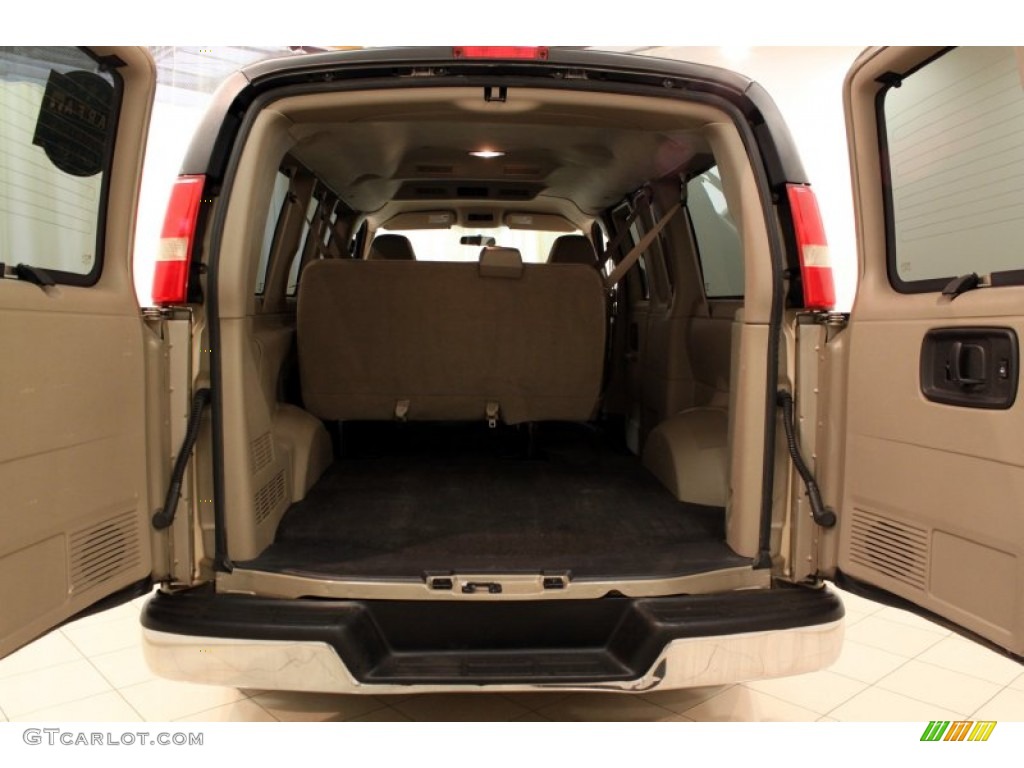 2009 GMC Savana Van 1500 LS Passenger Trunk Photo #81144213