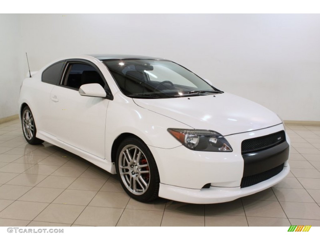 Super White 2005 Scion tC Standard tC Model Exterior Photo #81144309