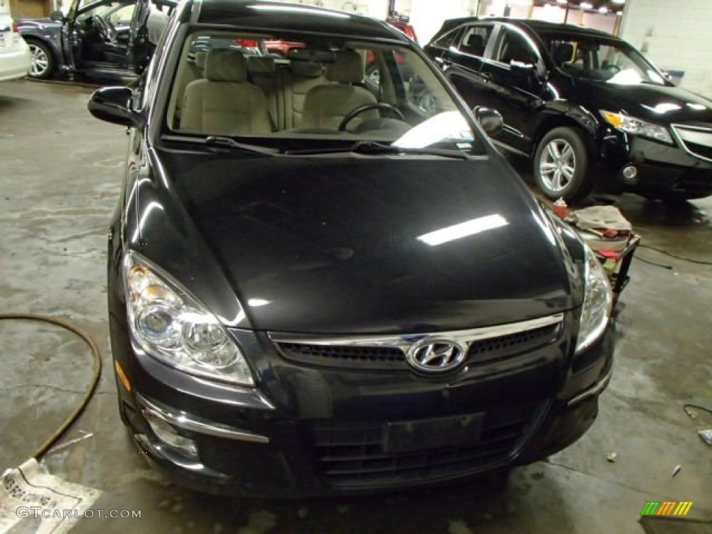 2009 Elantra Touring - Black Pearl / Black photo #2