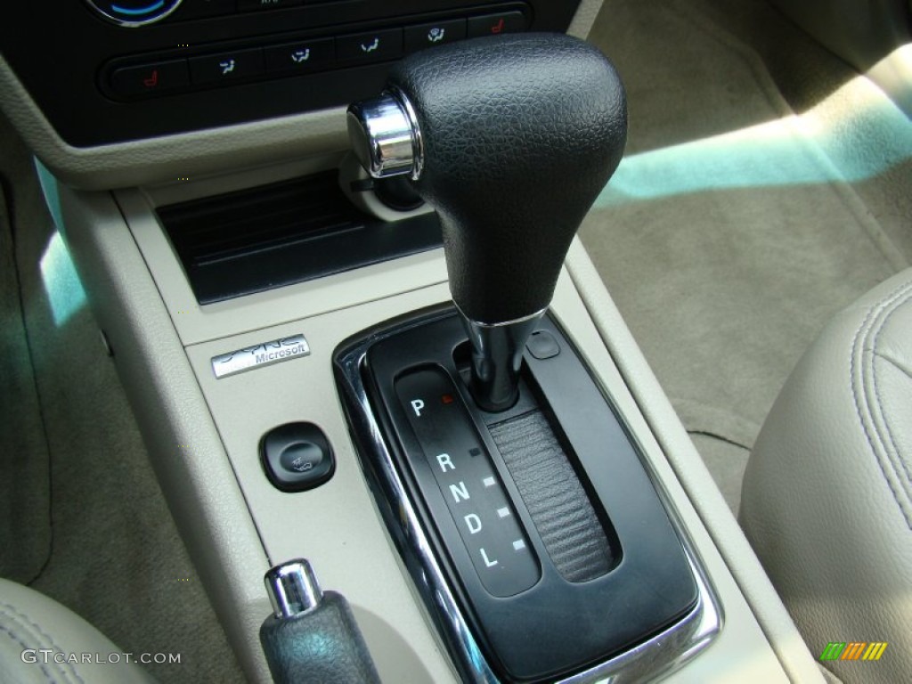 2009 Ford Fusion SEL V6 Transmission Photos
