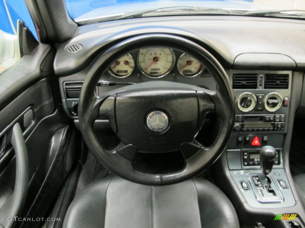 1998 Mercedes-Benz SLK 230 Kompressor Roadster Charcoal Steering Wheel Photo #81145456